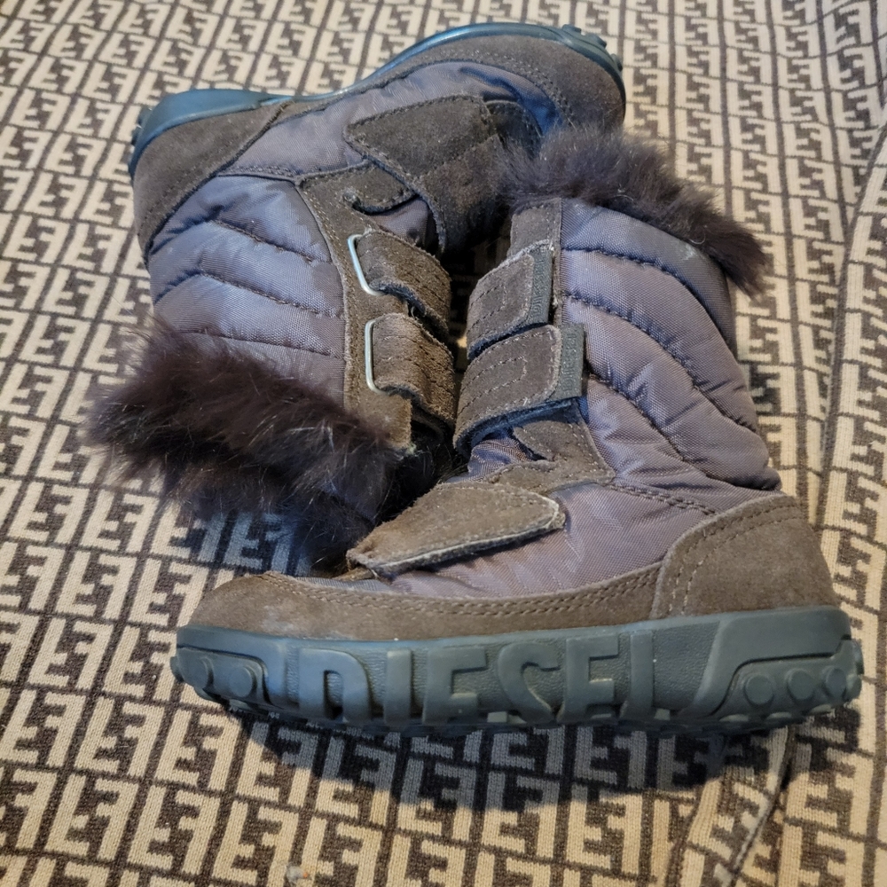 Diesel Kids Chocolate Brown Fur Boots - Picture 8 of 11